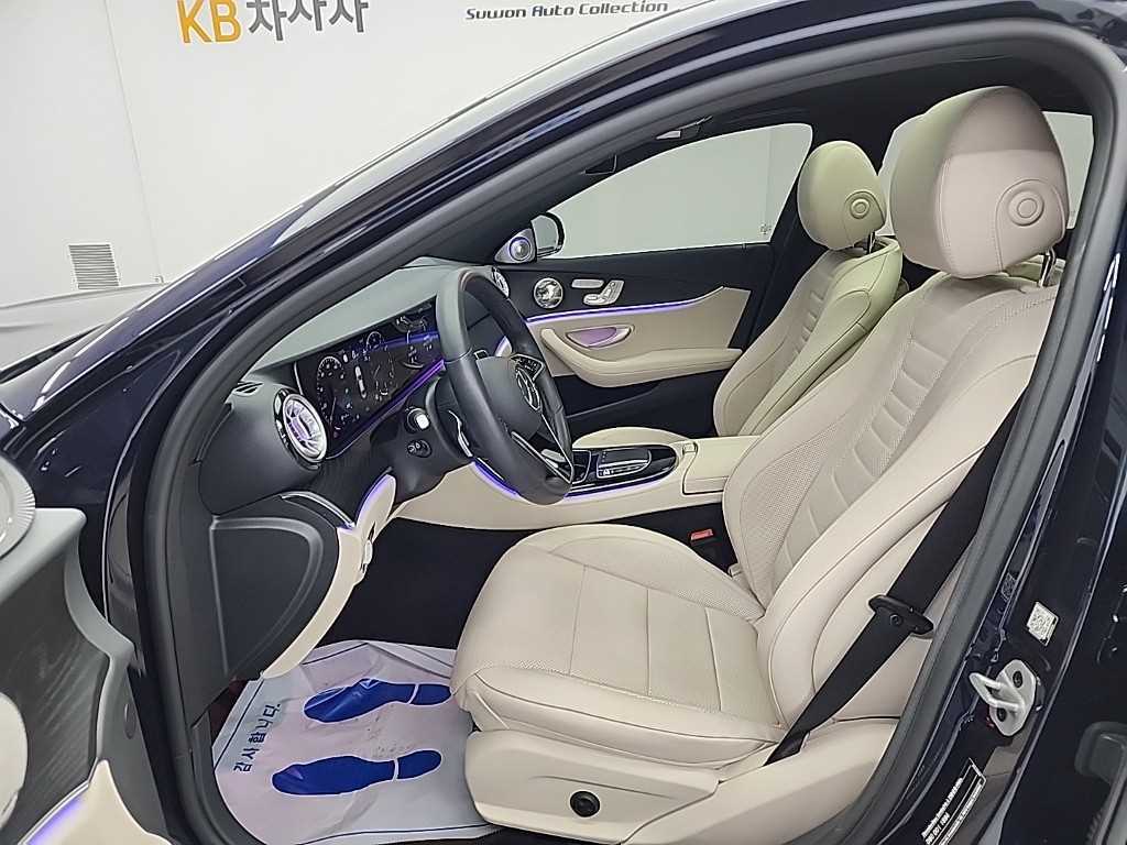 Mercedes Benz E class - Vista 11