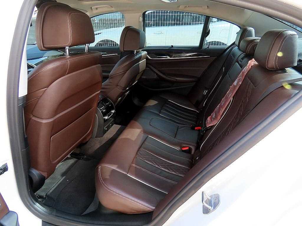 BMW 5 Series - Vista 6