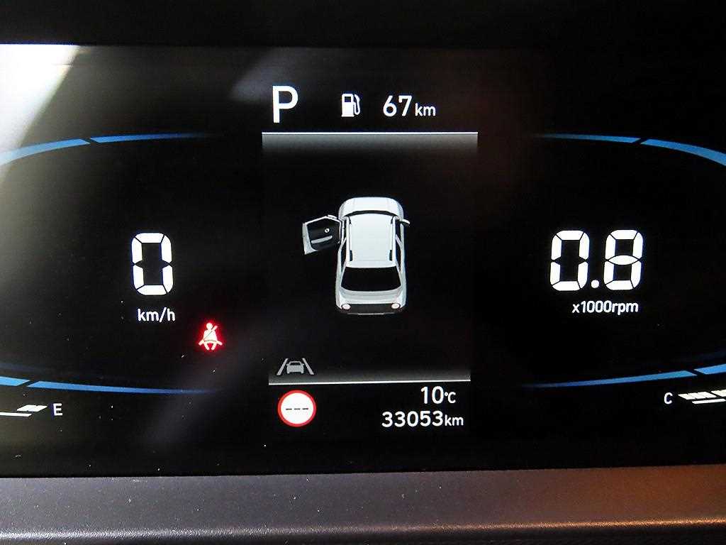 HYUNDAI Casper - Vista 9