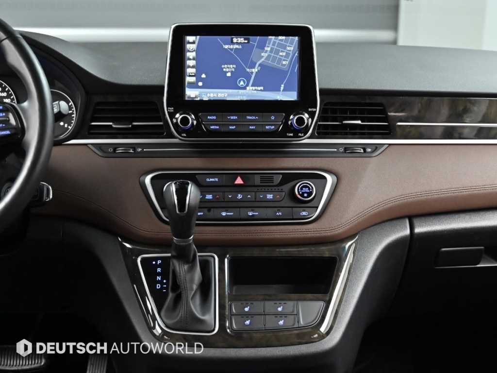 HYUNDAI Starex 2019 Café - Importación desde Corea - HF Imports Iquique - Foto 14