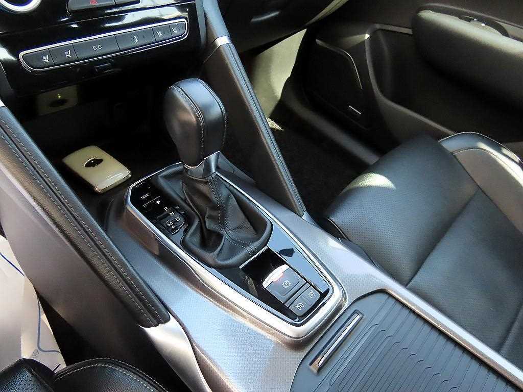 SAMSUNG QM6 - Vista 10