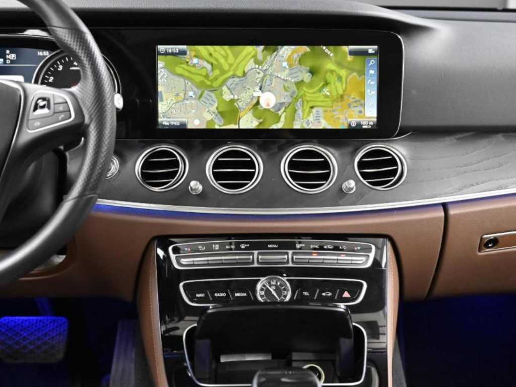 Mercedes Benz E class 2018 Negro - Importación desde Corea - HF Imports Iquique - Foto 14