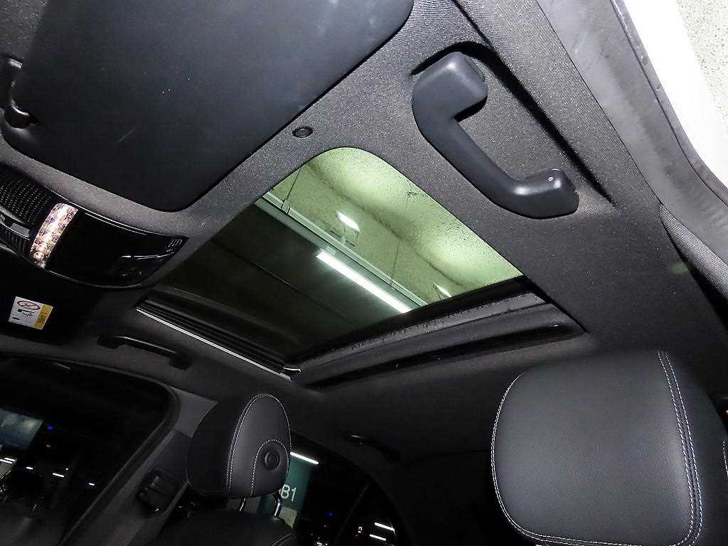 Mercedes Benz C Class 2021 Blanco - Importación desde Corea - HF Imports Iquique - Foto 16