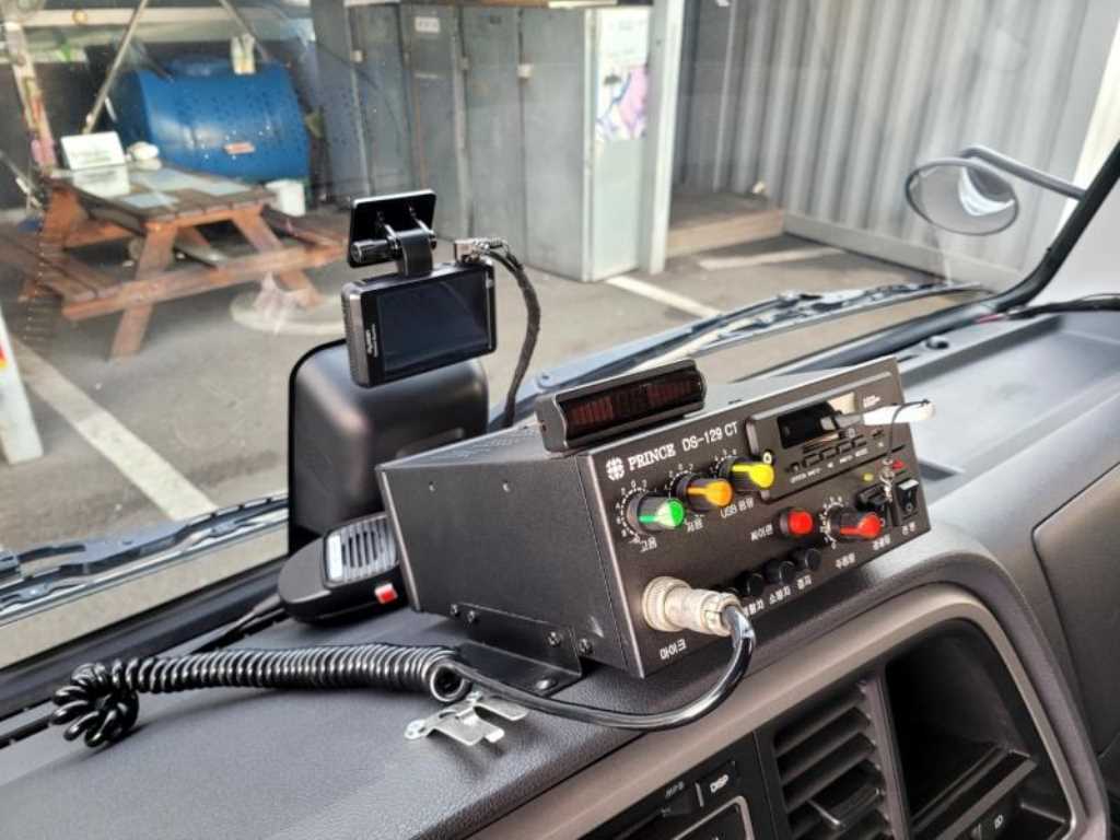 medium and large cargo Cargo 2023 Blanco - Importación desde Corea - HF Imports Iquique - Foto 15