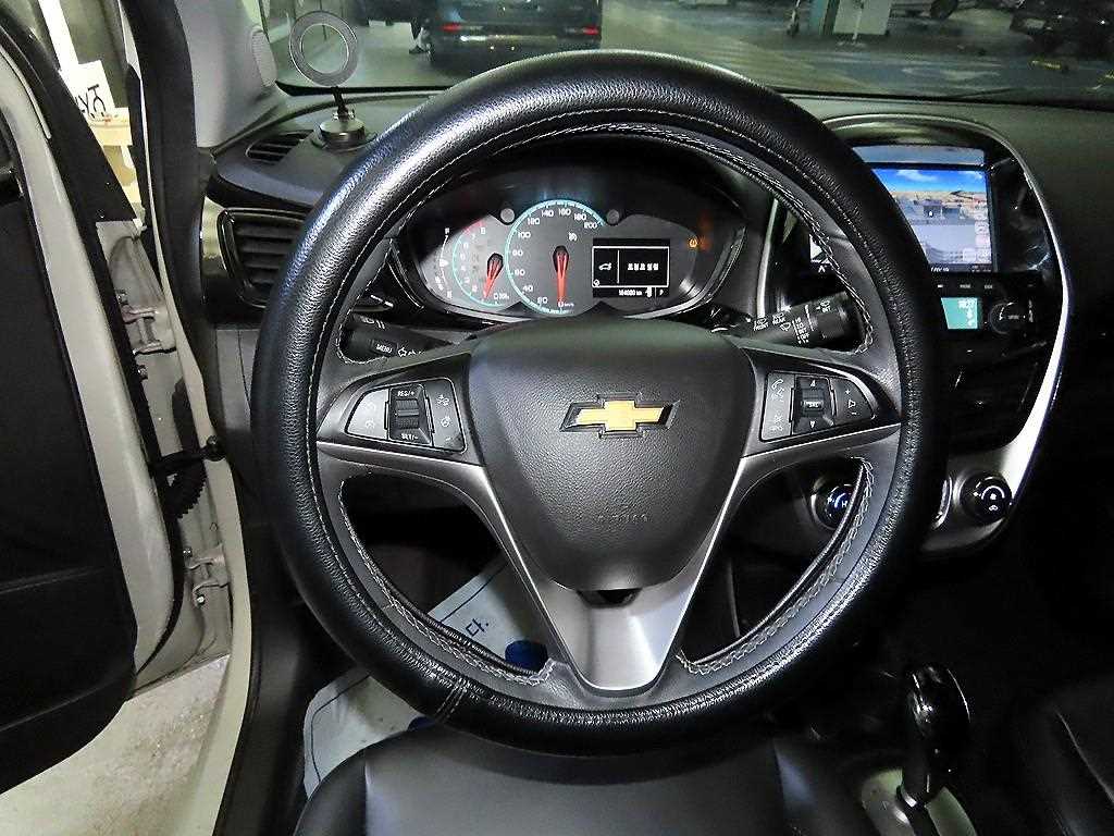 Chevrolet Spark - Vista 8