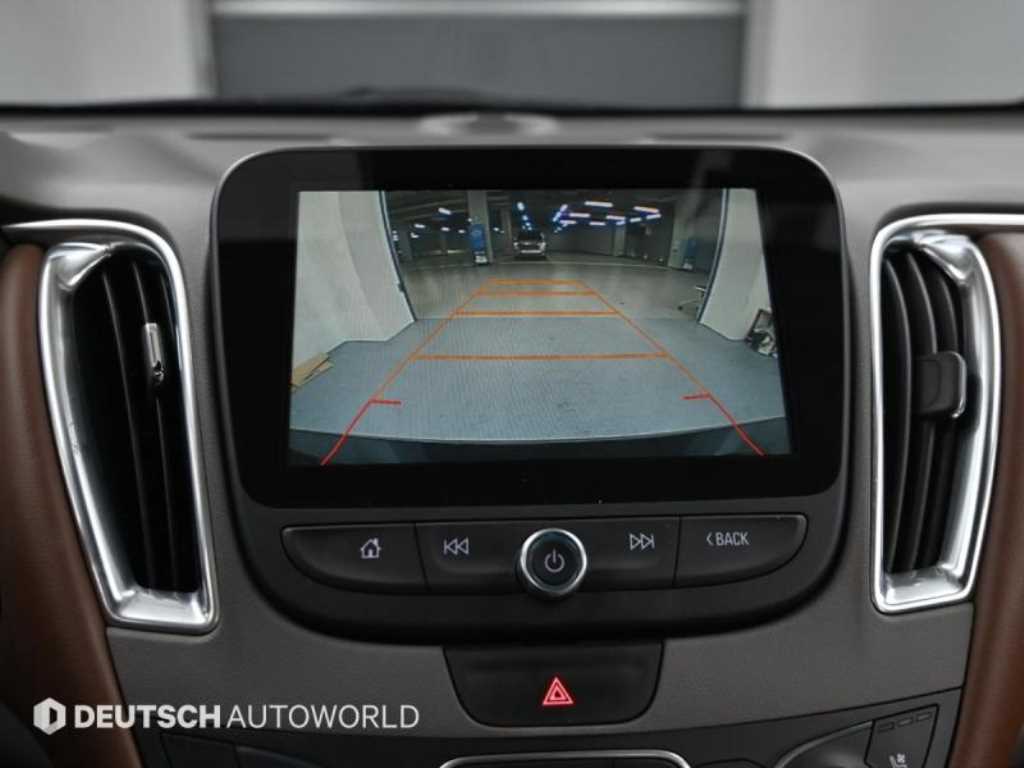 Chevrolet Malibu 2018 Azul - Importación desde Corea - HF Imports Iquique - Foto 15