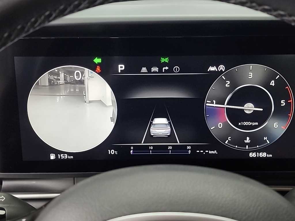 KIA Carnival - Vista 6