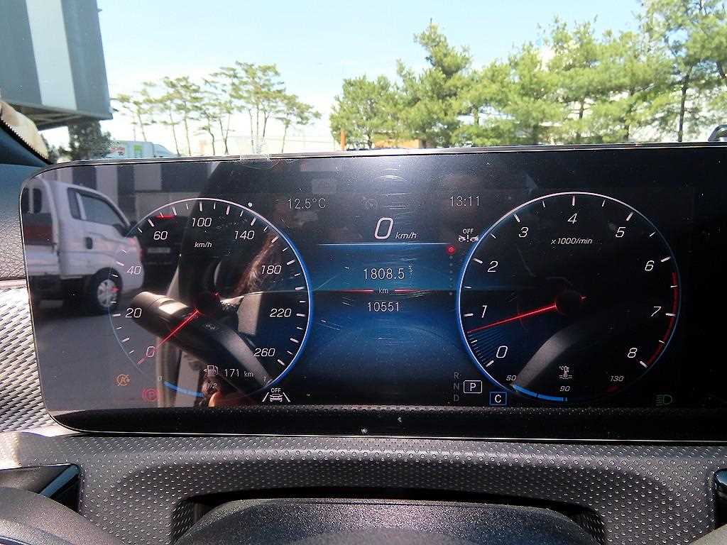 Mercedes Benz A Class - Vista 9