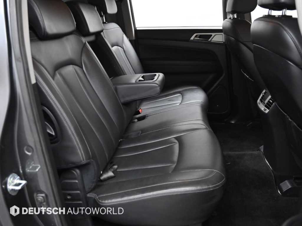 Ssangyong Rexton - Vista 12