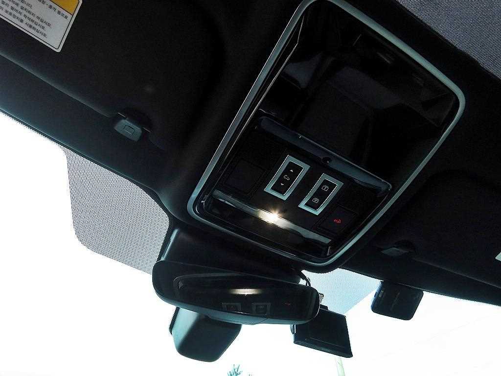 Land Rover Range Rover Bella 2019 Blanco - Importación desde Corea - HF Imports Iquique - Foto 14