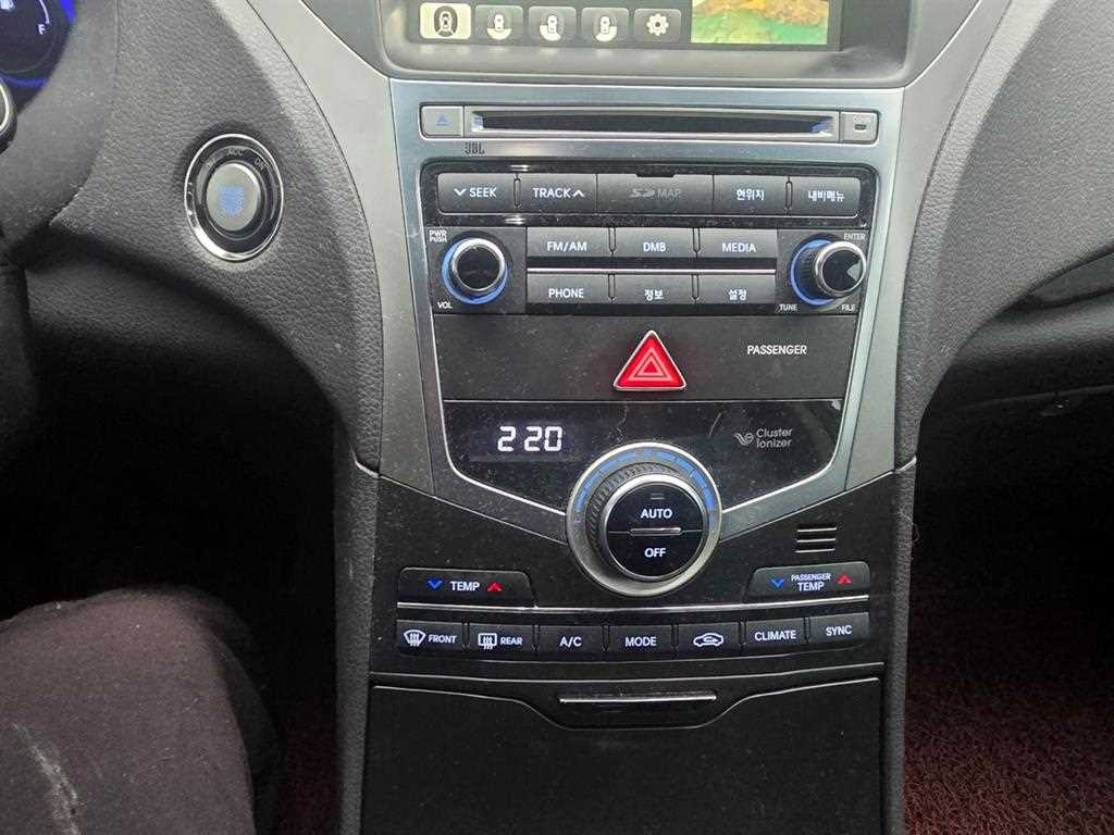 HYUNDAI Grandeur 2015 Gris - Importación desde Corea - HF Imports Iquique - Foto 13