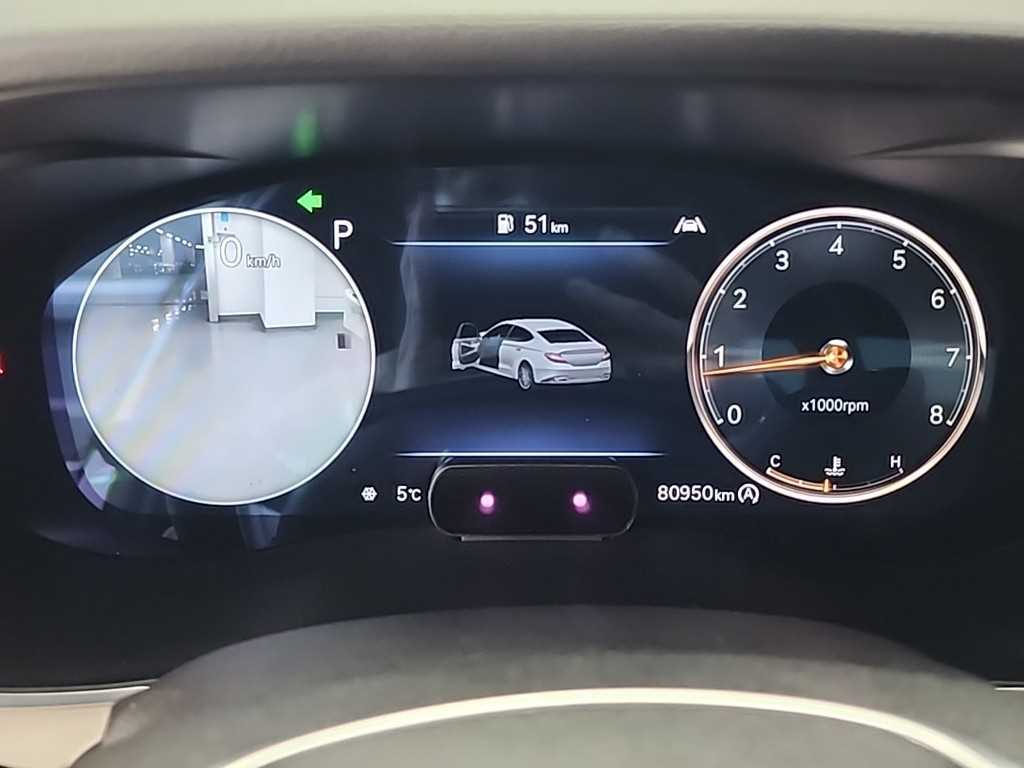 Genesis G70 - Vista 6