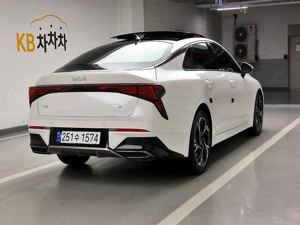 KIA K5 - Vista 4