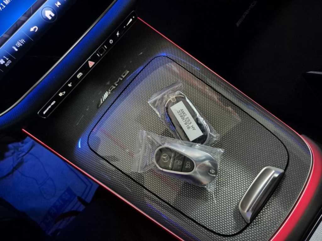 Mercedes Benz E class - Vista 11