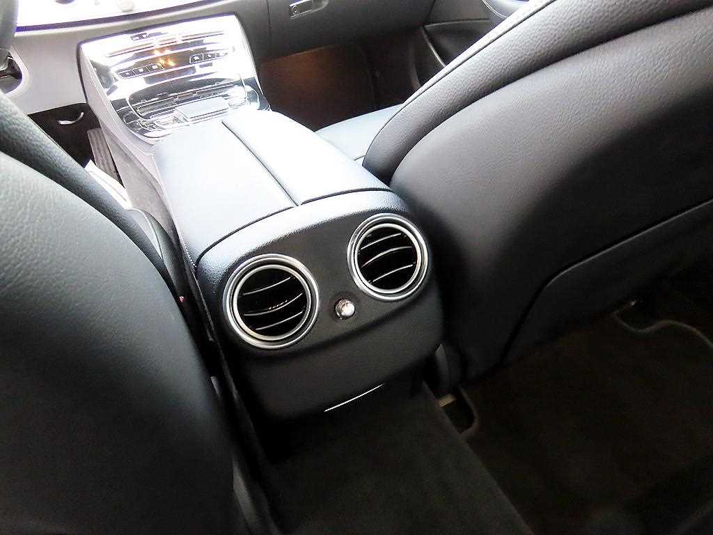 Mercedes Benz E class 2021 Azul - Importación desde Corea - HF Imports Iquique - Foto 15