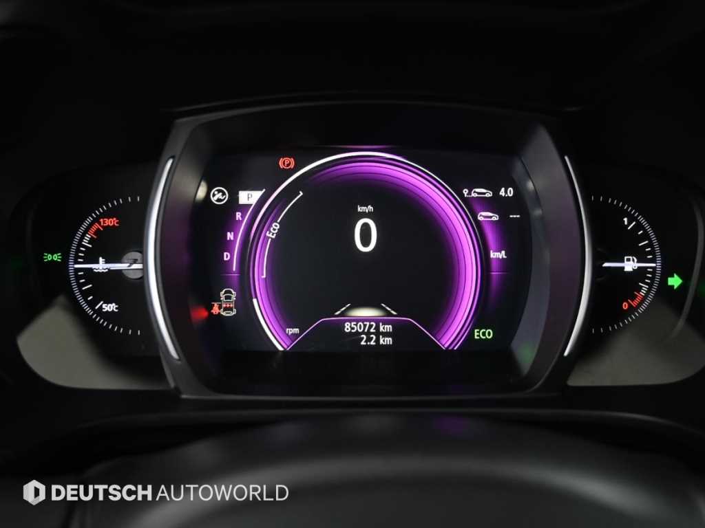 SAMSUNG QM6 - Vista 8