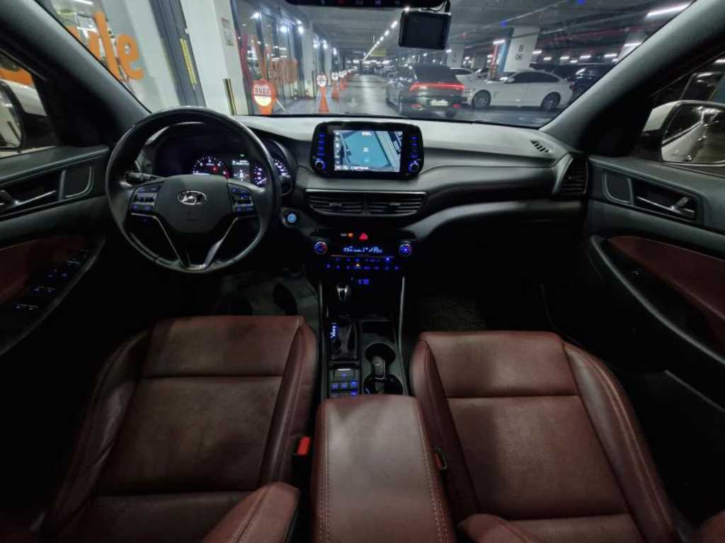 HYUNDAI Tucson - Vista 6