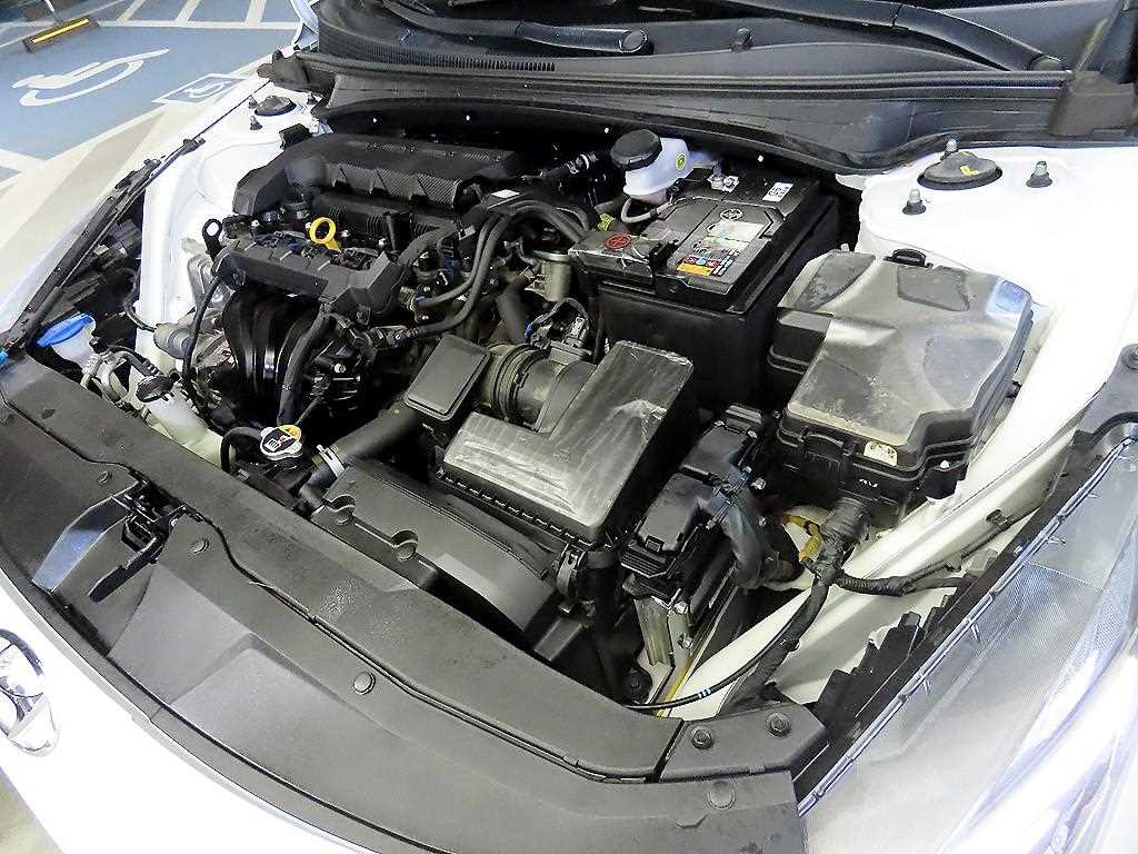 HYUNDAI Avante 2023 Blanco - Importación desde Corea - HF Imports Iquique - Foto 19