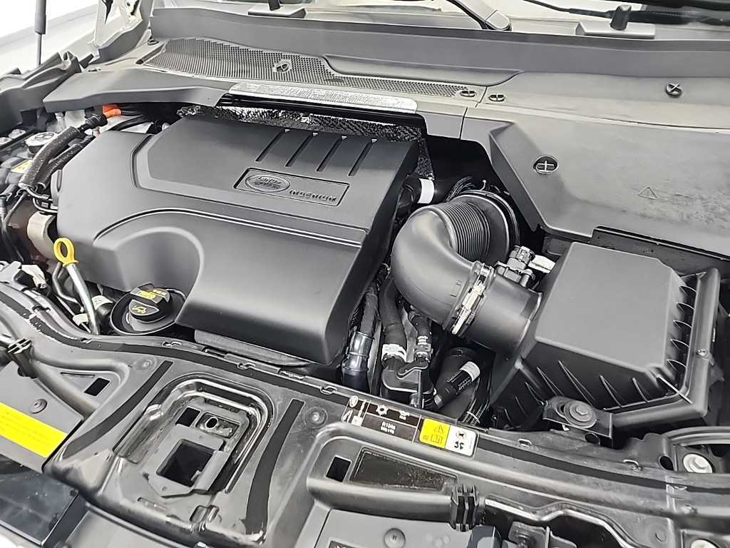 Land Rover Discovery Sports - Vista 5