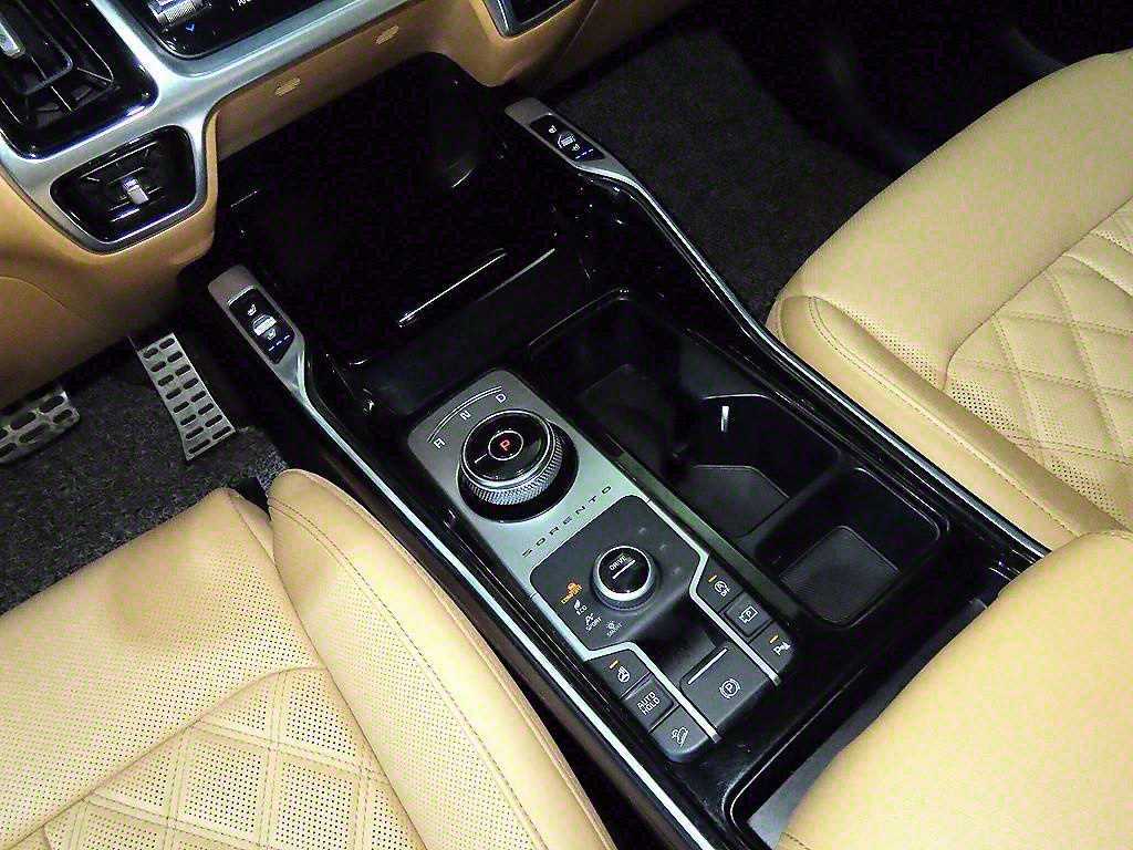 KIA Sorento - Vista 12