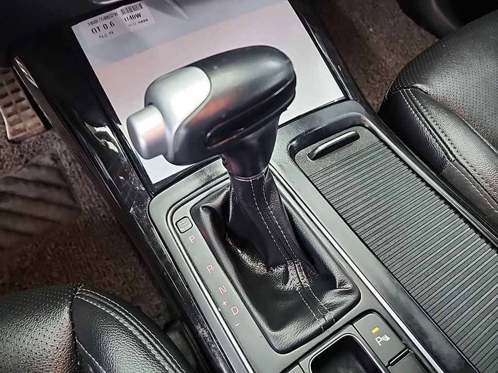 KIA Sorento - Vista 8