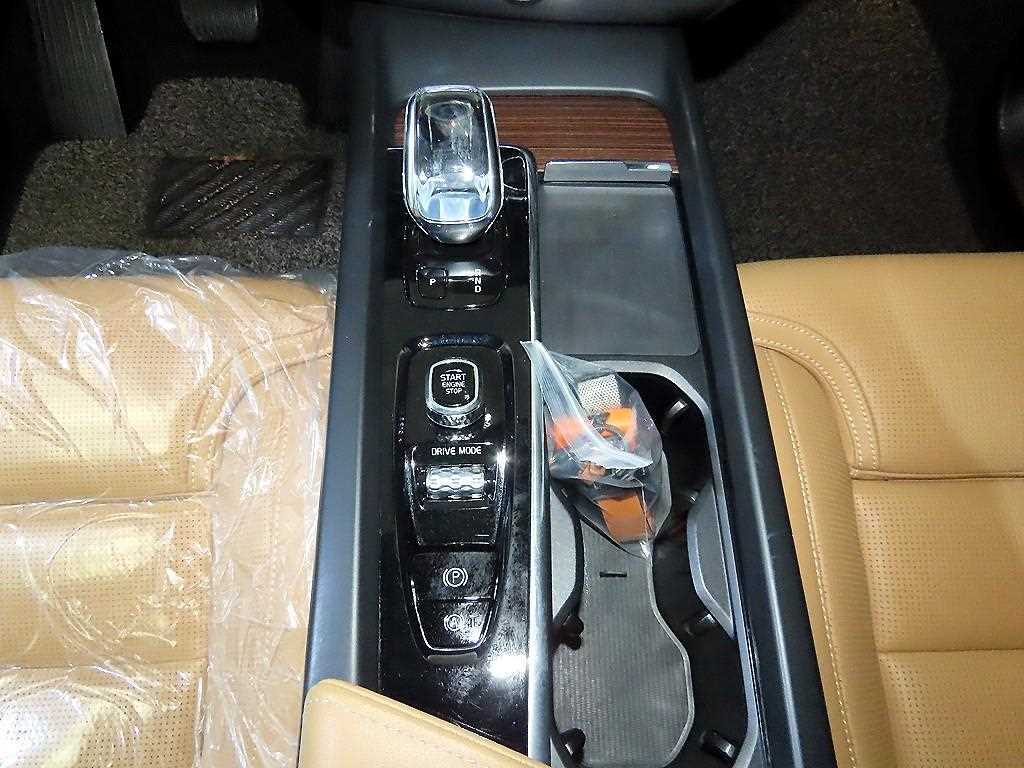 Volvo XC60 - Vista 12