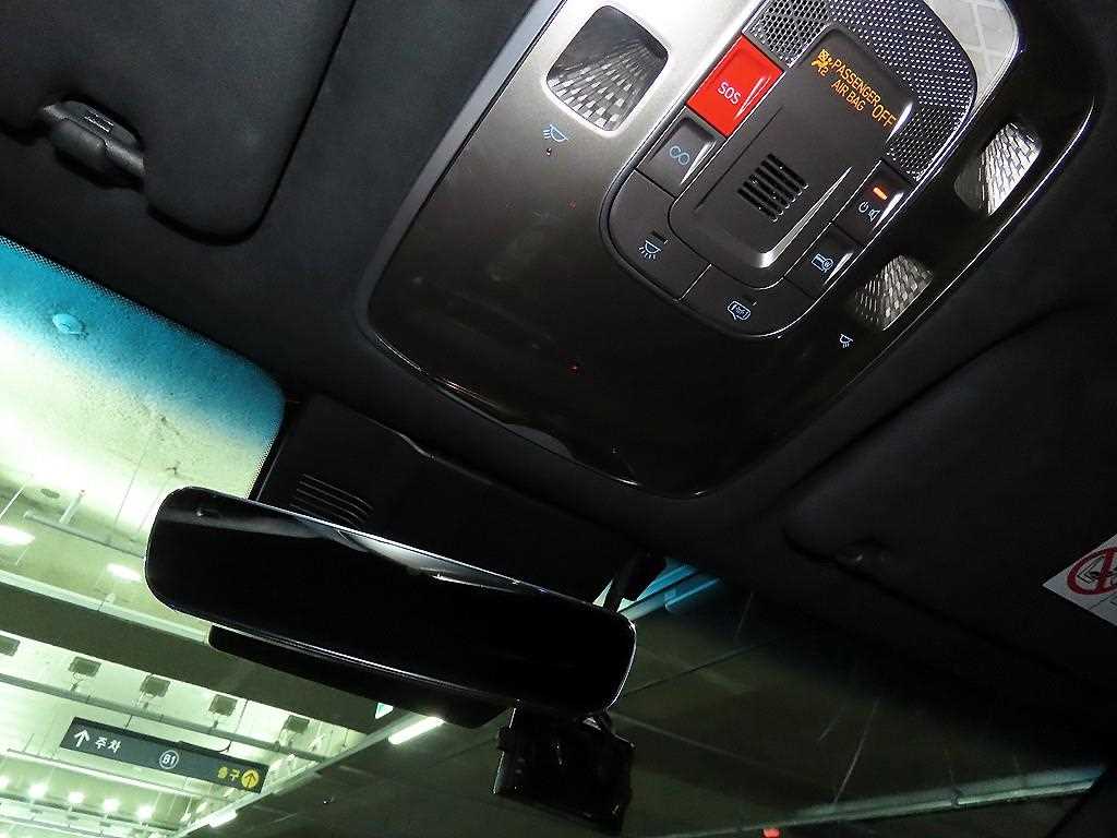 Genesis GV70 2023 Negro - Importación desde Corea - HF Imports Iquique - Foto 15