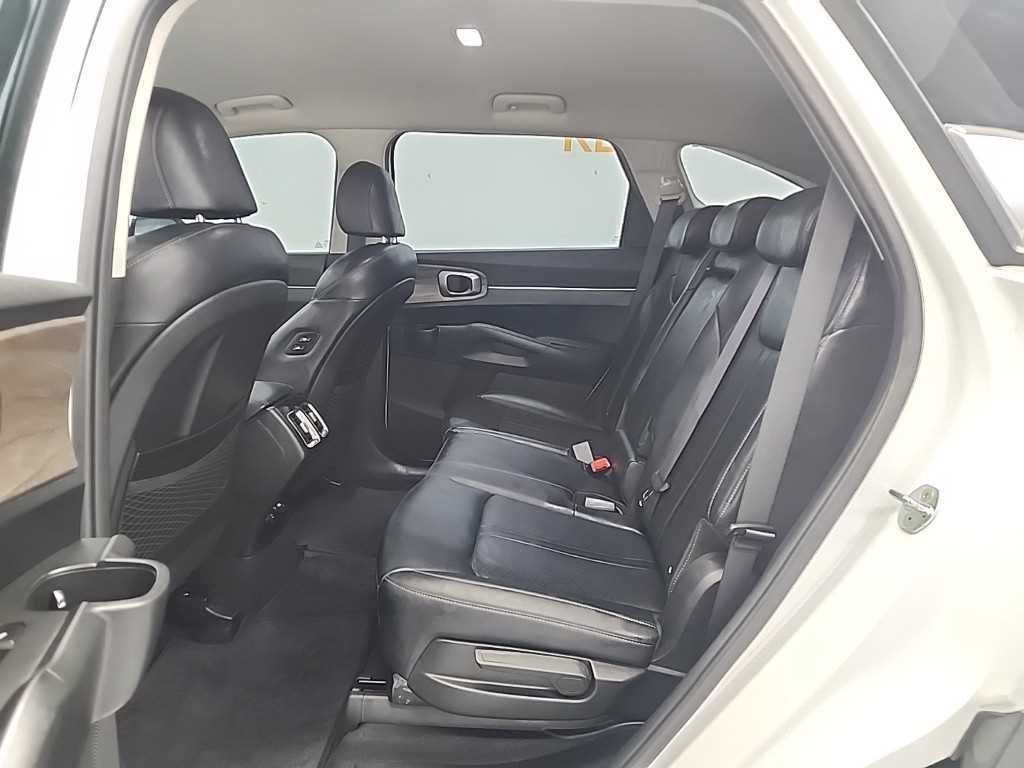 KIA Sorento - Vista 12