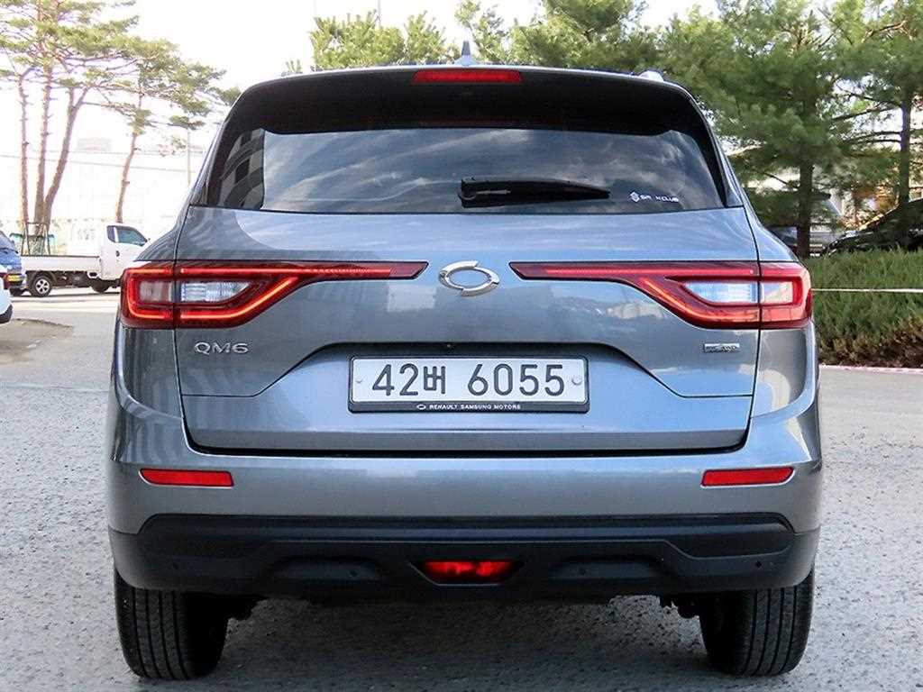 SAMSUNG QM6 - Vista 4