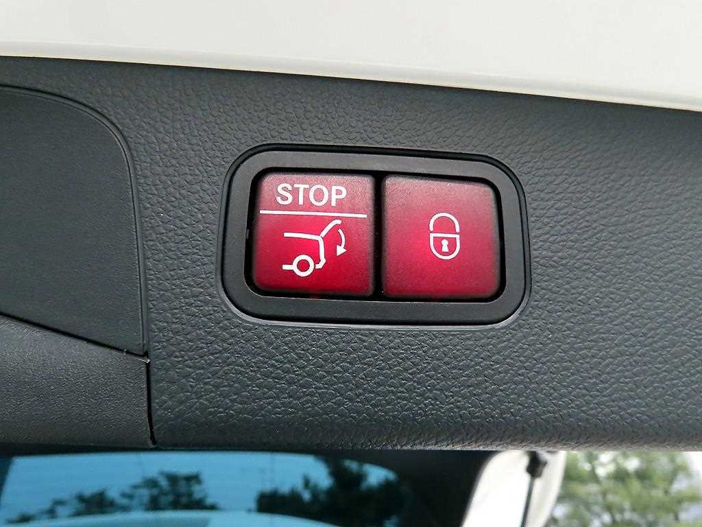 Mercedes Benz GLC Class 2021 Blanco - Importación desde Corea - HF Imports Iquique - Foto 16