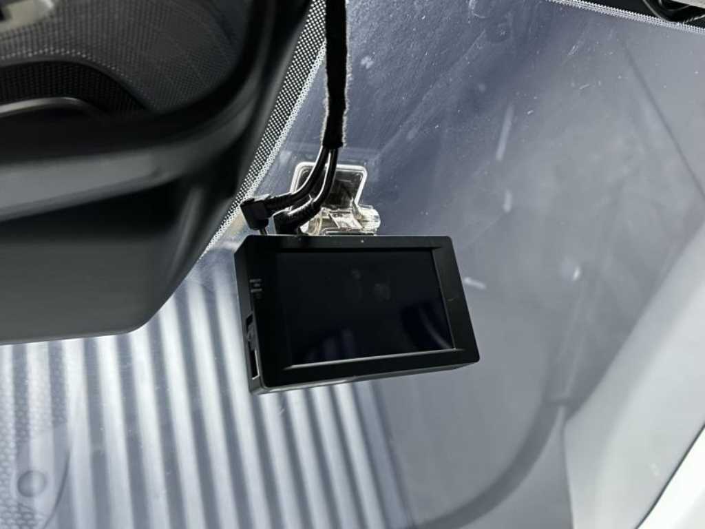 HYUNDAI Avante - Vista 12