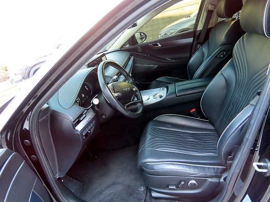 Genesis G80 - Vista 5