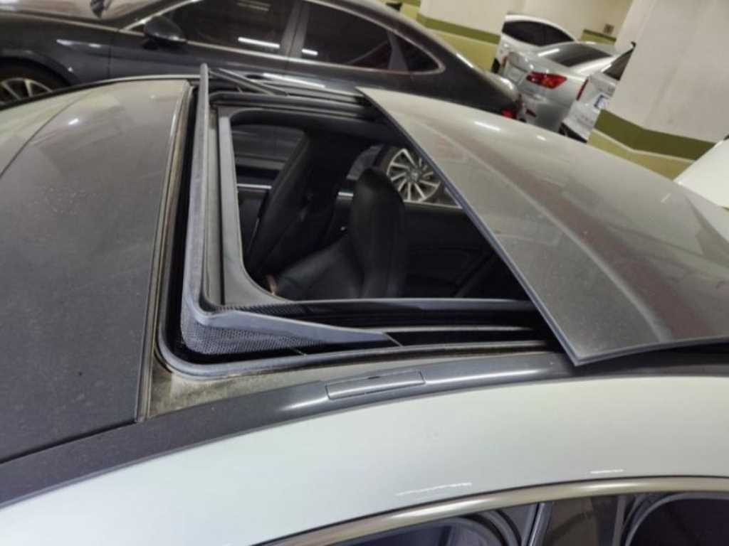 Mercedes Benz CLA Class - Vista 5