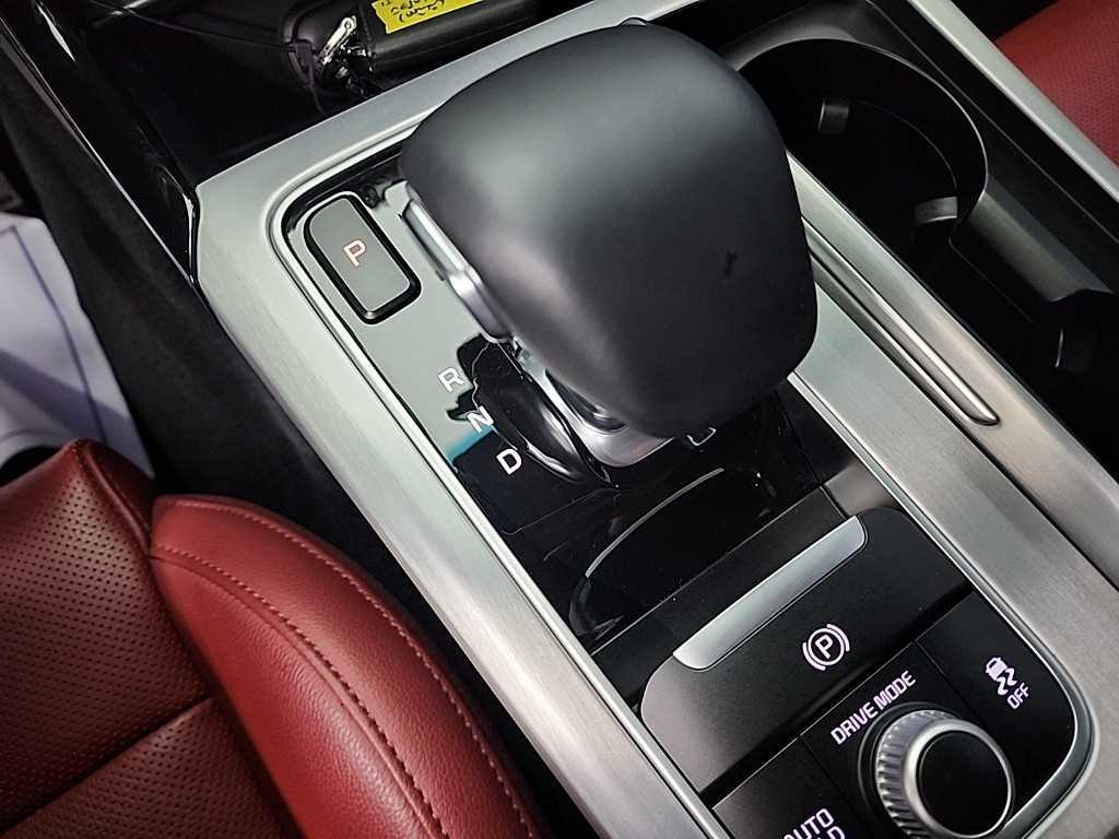 KIA Stinger - Vista 8