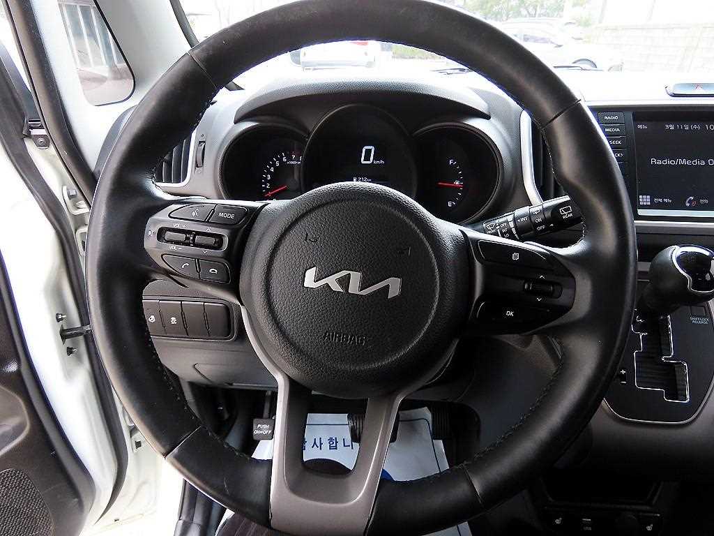 KIA Ray - Vista 8