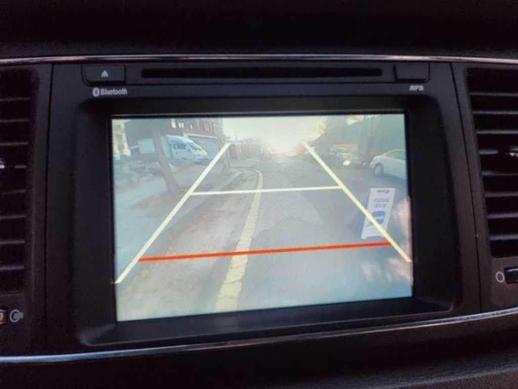 KIA Carnival - Vista 8