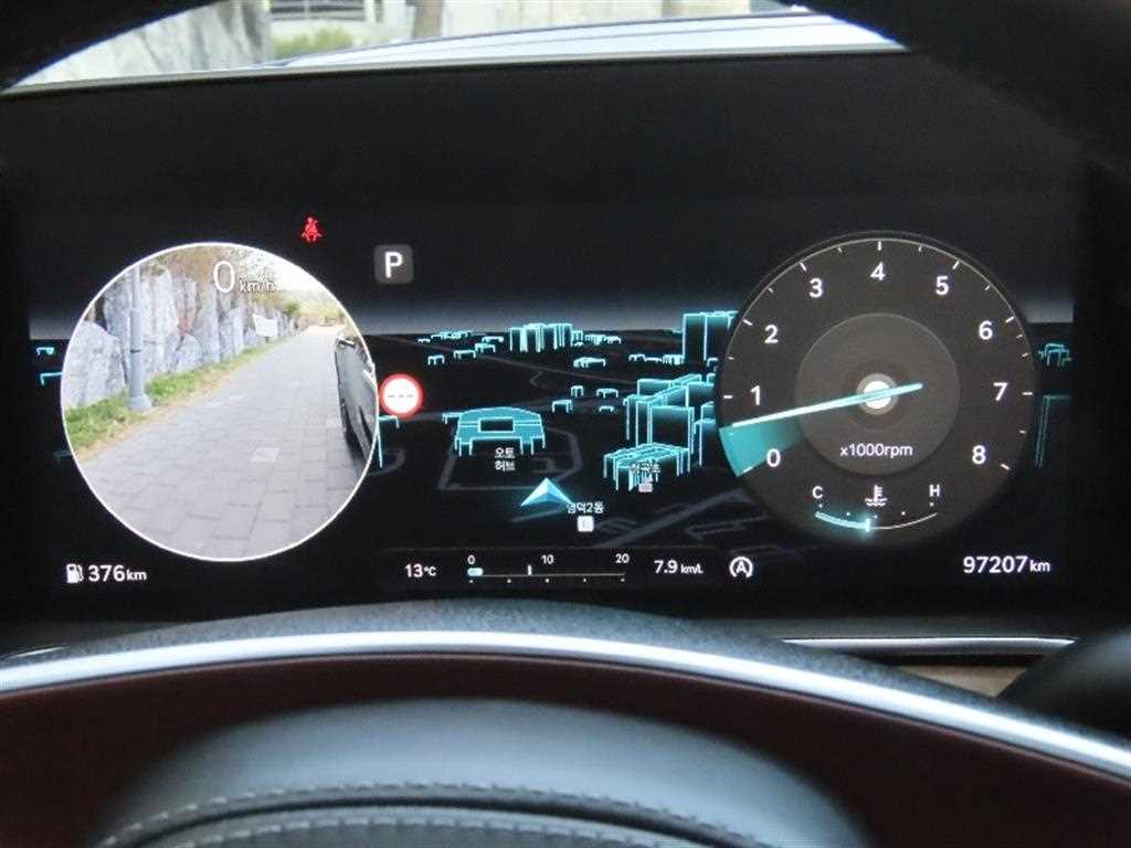 Genesis G90 - Vista 5