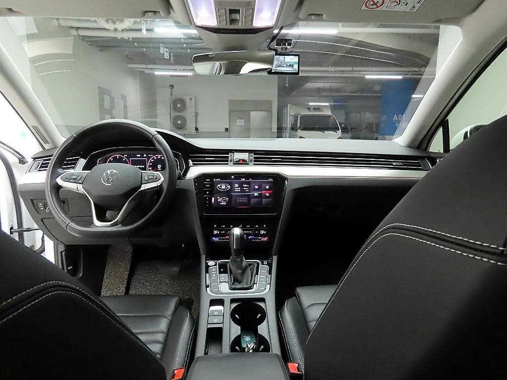 Volkswagen Passat - Vista 7