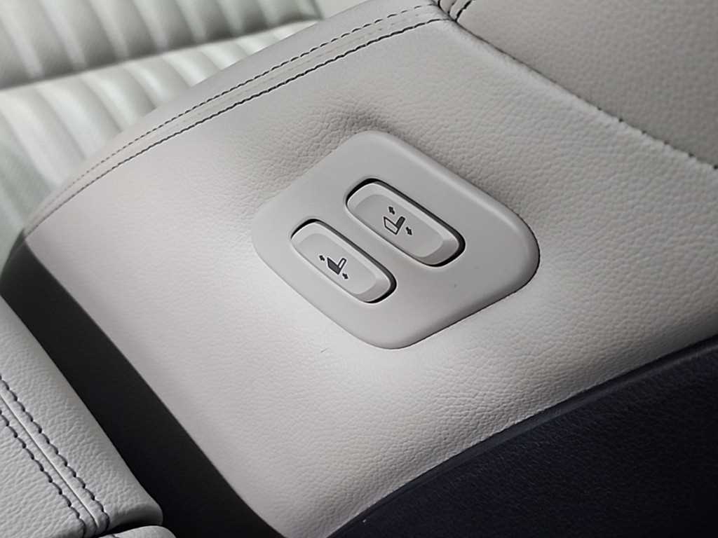 Genesis G70 2021 Blanco - Importación desde Corea - HF Imports Iquique - Foto 13