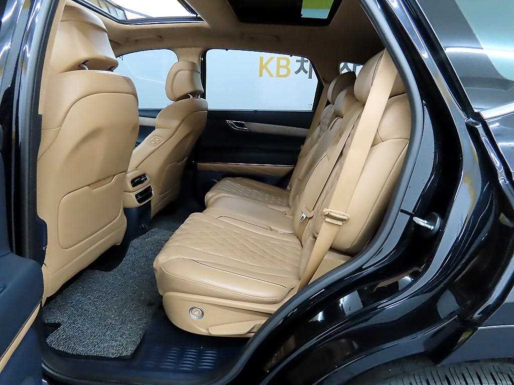 Genesis GV80 - Vista 6