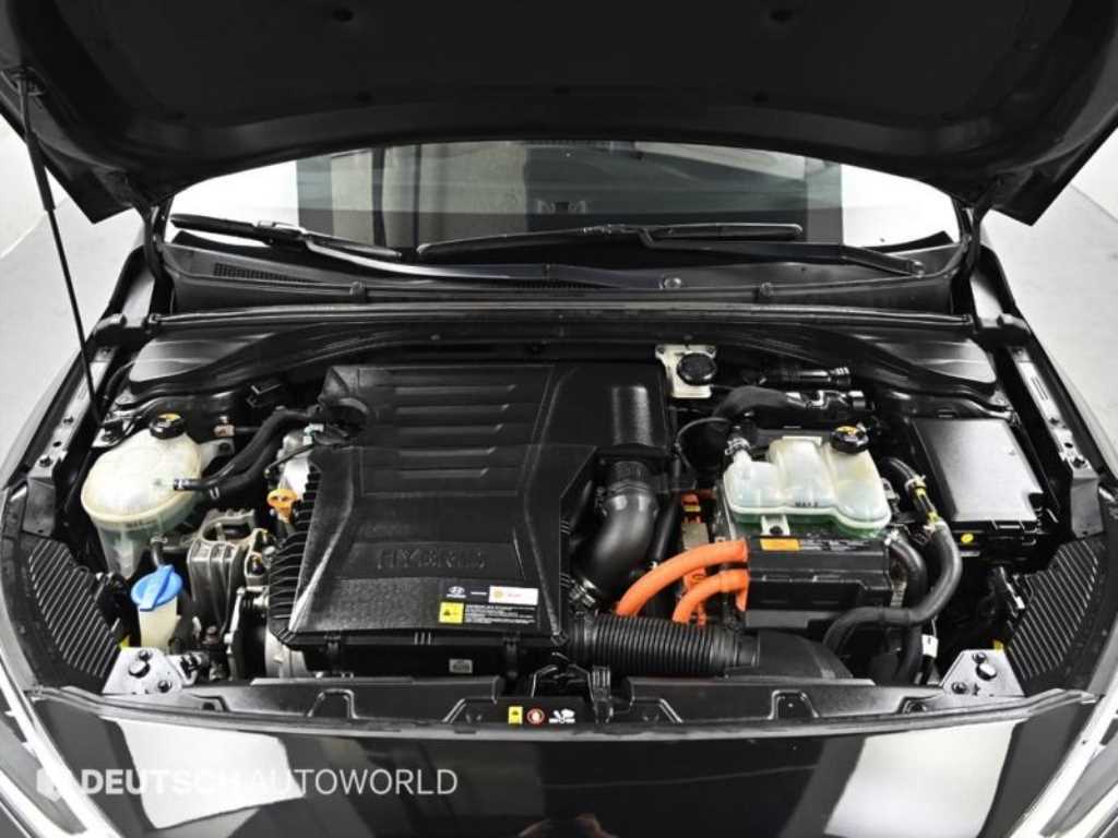 HYUNDAI Ioniq - Vista 7