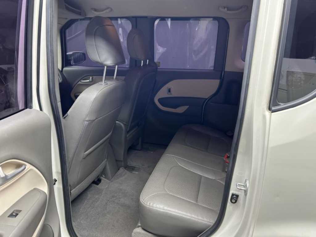 KIA Ray - Vista 6