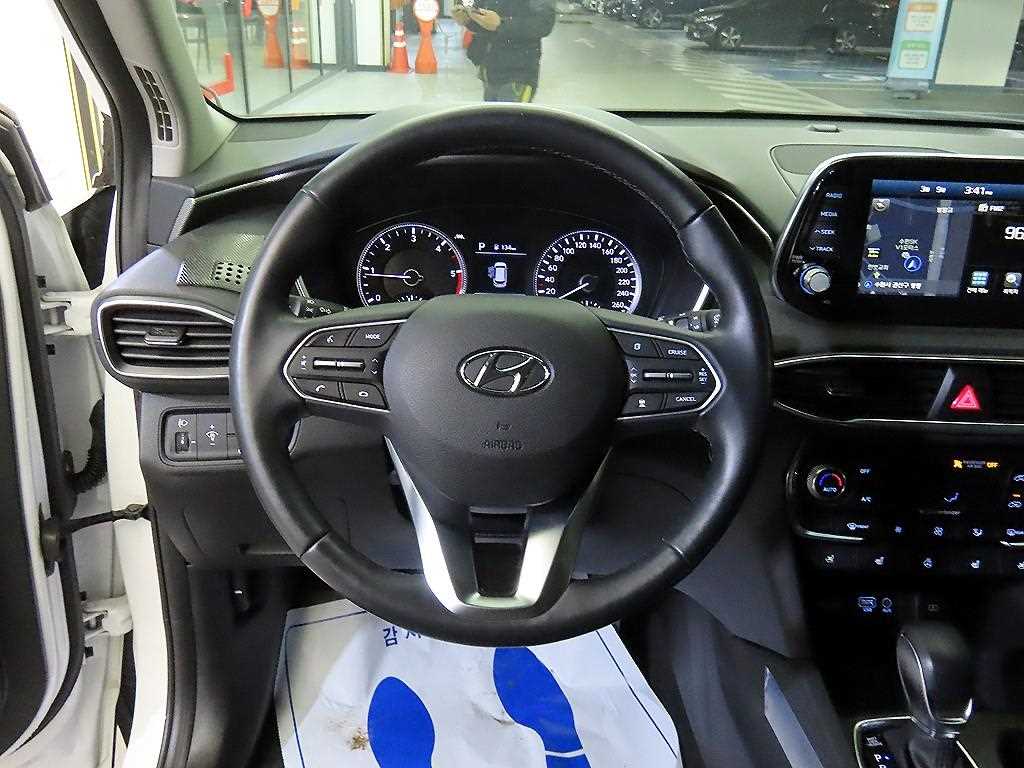 HYUNDAI Santa Fe - Vista 8