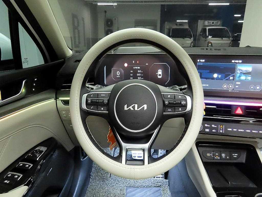 KIA K5 - Vista 7