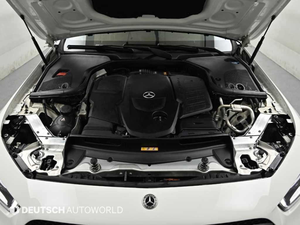 Mercedes Benz CLS Class - Vista 6