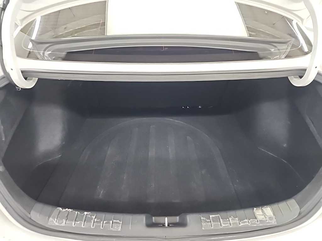 KIA K3 2023 Blanco - Importación desde Corea - HF Imports Iquique - Foto 18