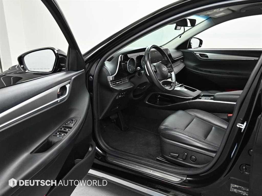 HYUNDAI Grandeur - Vista 11