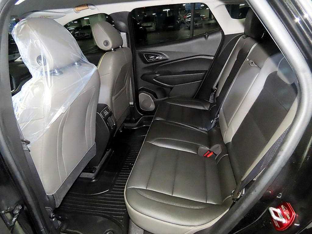 Chevrolet Trax - Vista 7