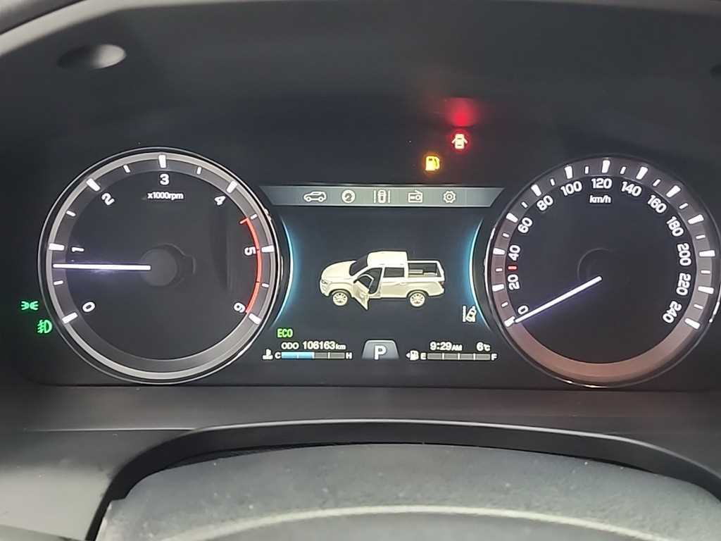 Ssangyong Rexton - Vista 6