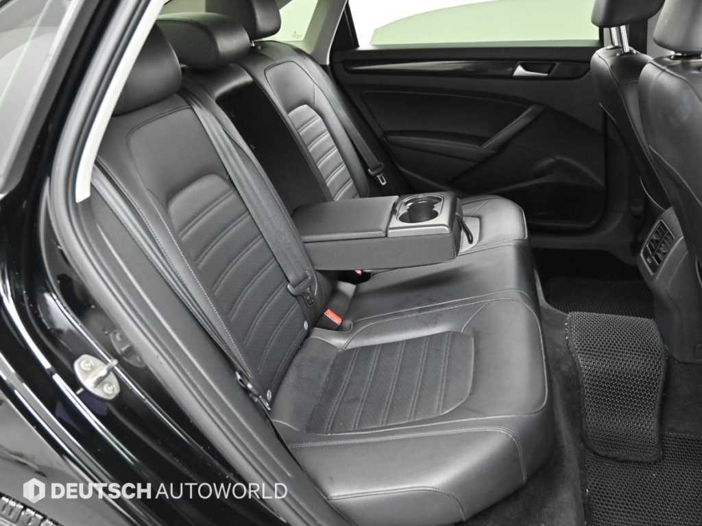Volkswagen Passat - Vista 12